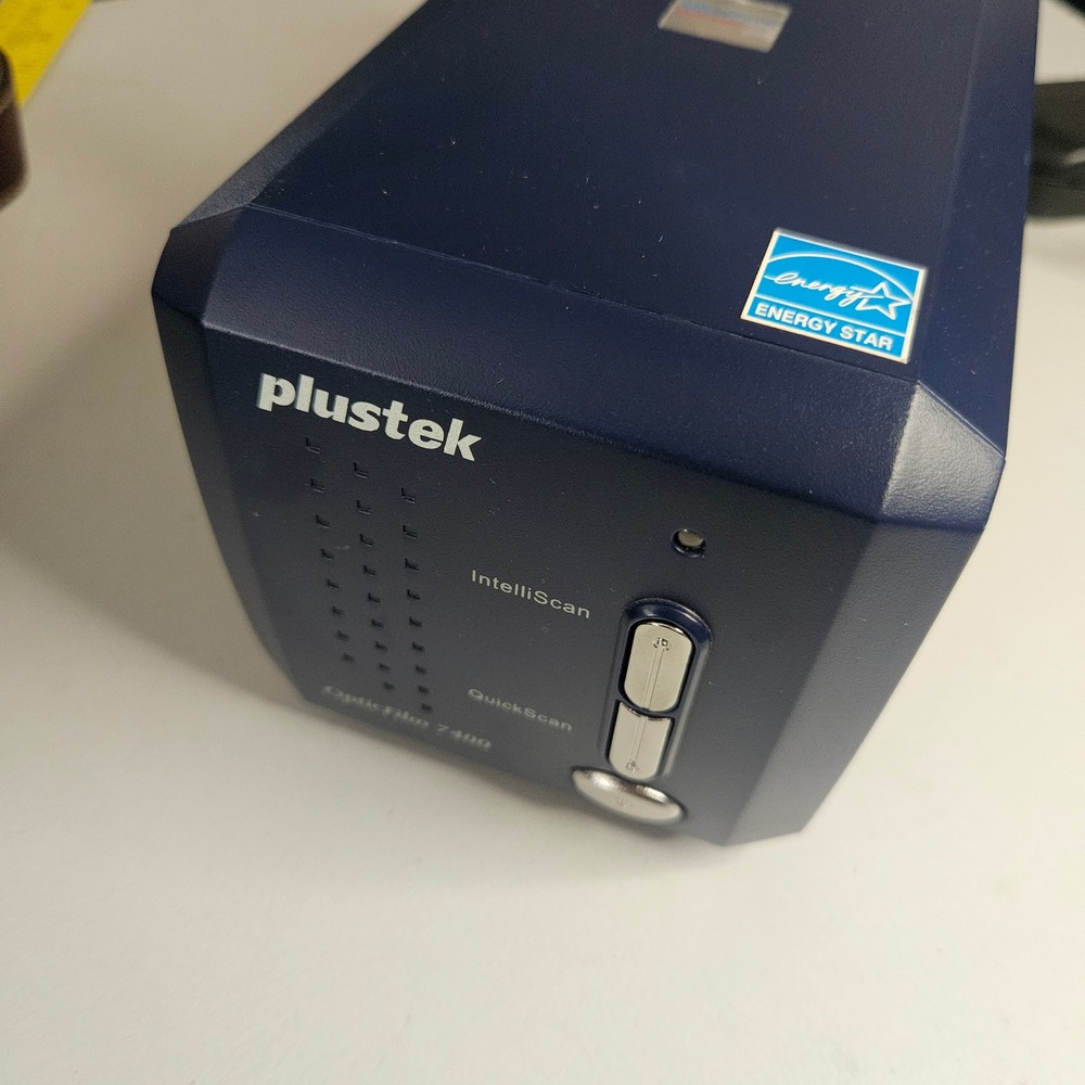 Plustek OpticFilm 7400 Negative Slide Scanner WFS3572PU Blue SilverFast UNTESTED